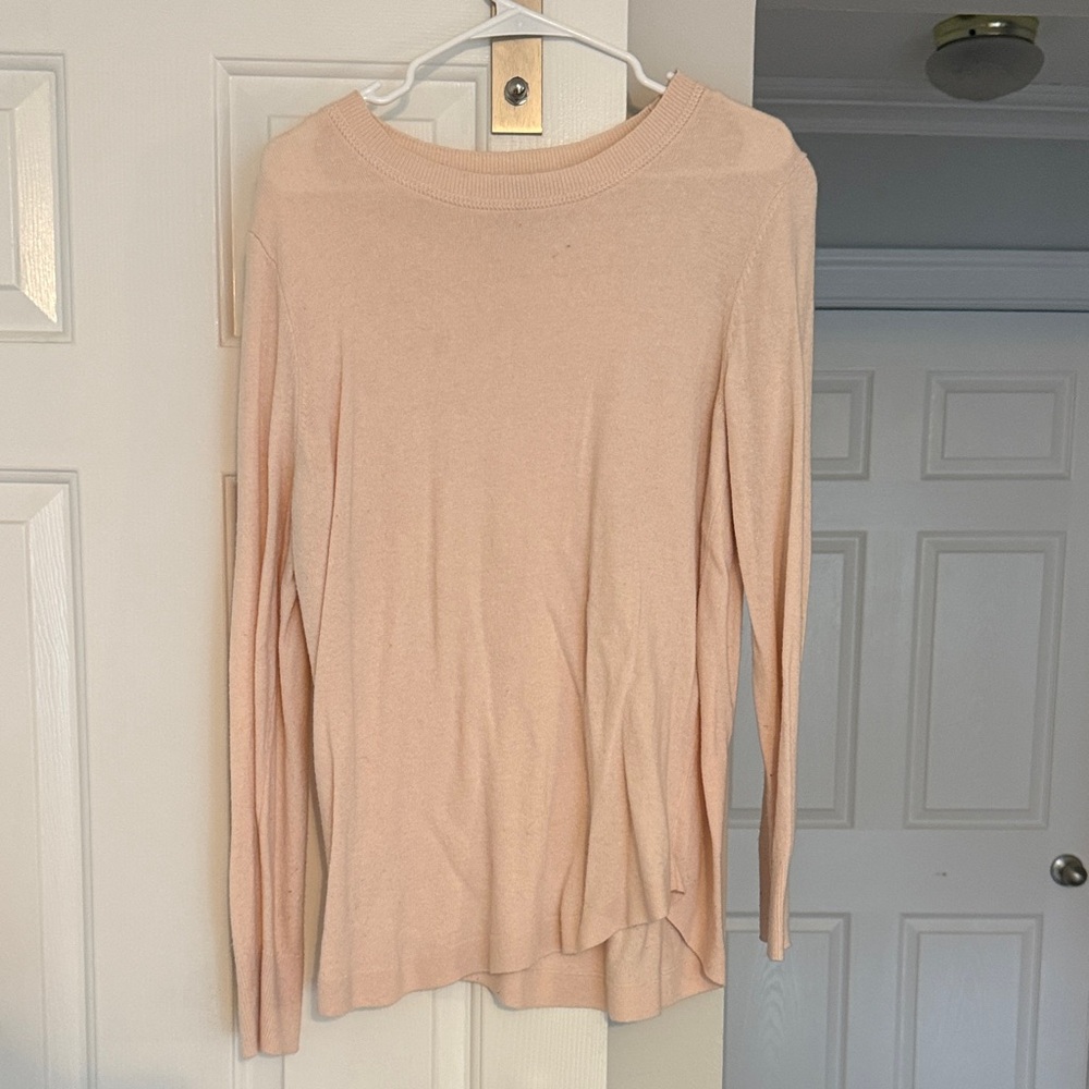 LOFT Blush Long-Sleeve Lightweight Crewneck Top